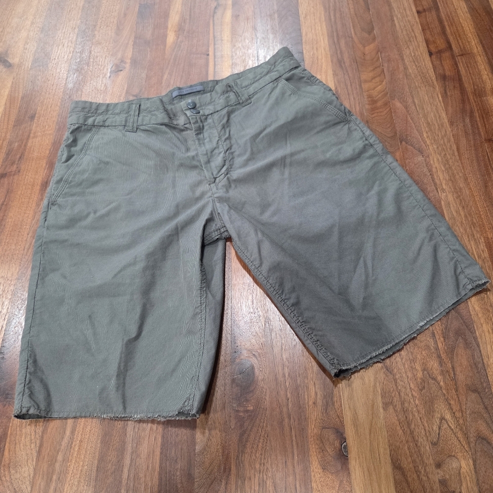 John Varvatos Men's Olive Green Rough Hem Shorts Size 50 (34)
